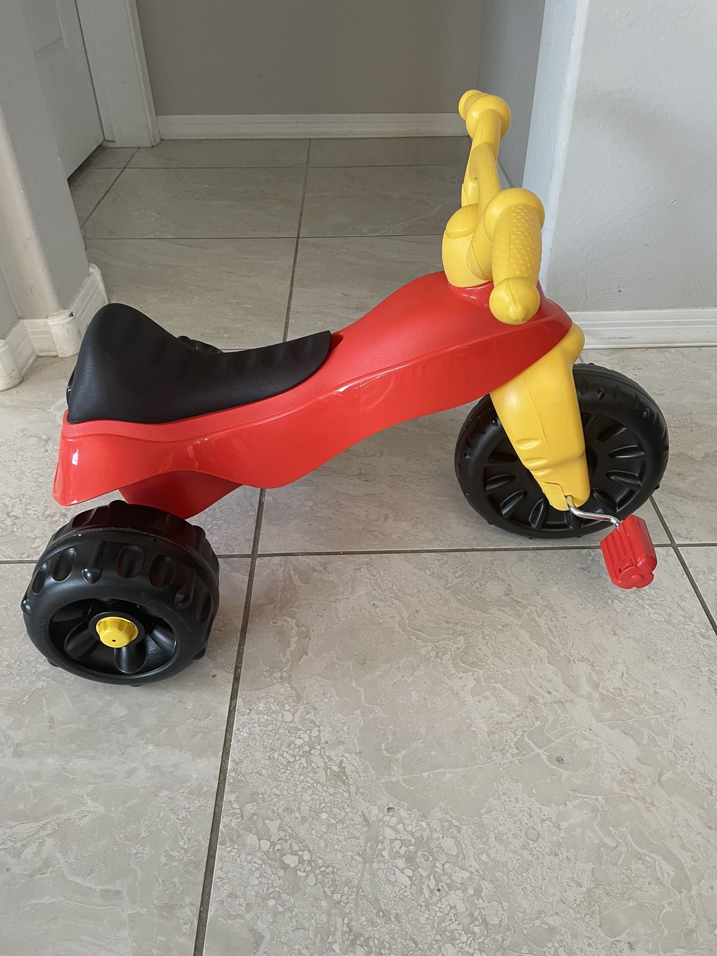 Fisher-Price Toddler Tricycle Blaze and the Monster Machines Tough Trike Bike with Handlebar Grips and Storage for Preschool Kids
