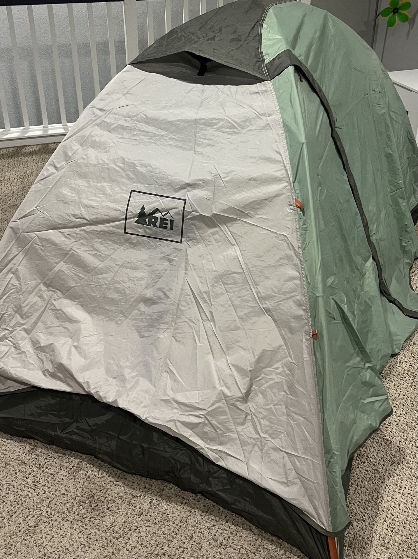 REI Passanger 2 Backpacking Tent