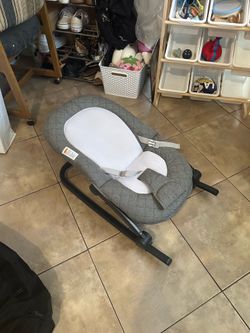 baby aura portable rocker & bouncer