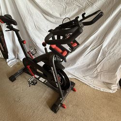 Schwinn IC4 indoor cycling spin bike
