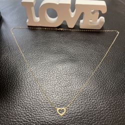 14k Yellow Gold Delicate Necklace 