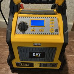 CAT CJ1000DXT Jump Starter