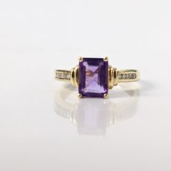 14k Amethyst And Diamond Ring