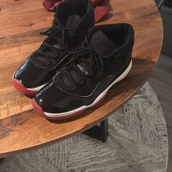BRED 11s NO BOX 