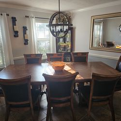 Wood Dining room Table With Leaf & 8 Oversized Chairs