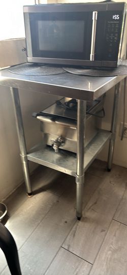 Stainless steel table