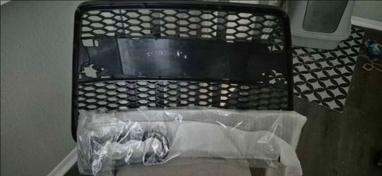 Honeycomb grill for Audi A6 2005-06