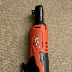 Milwaukee ratchet 3/8