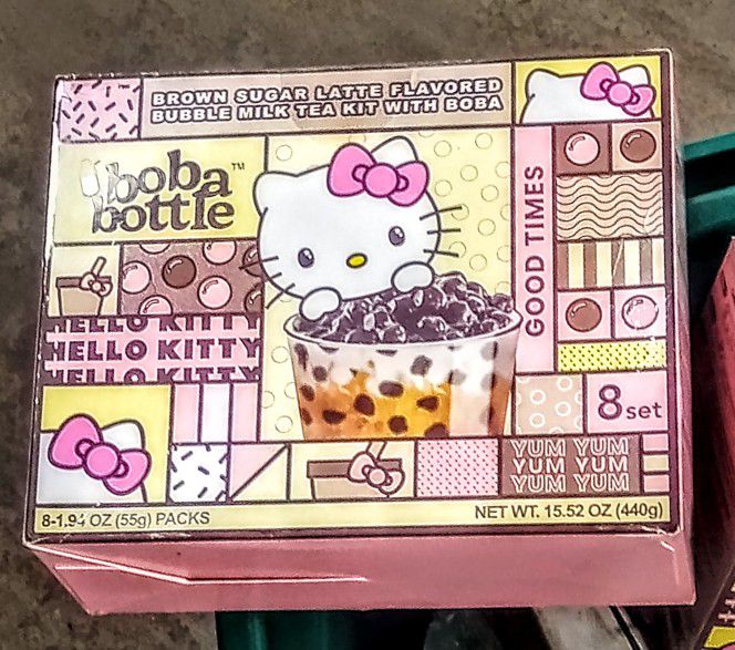 Hello Kitty Boba Bottle Brown Sugar Latte Flavored Bubble Milk Tea Kit With Boba