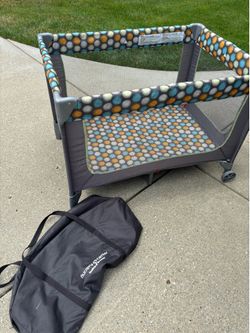 Costco kids portable playpen