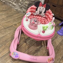 Foldable Minnie Walker 