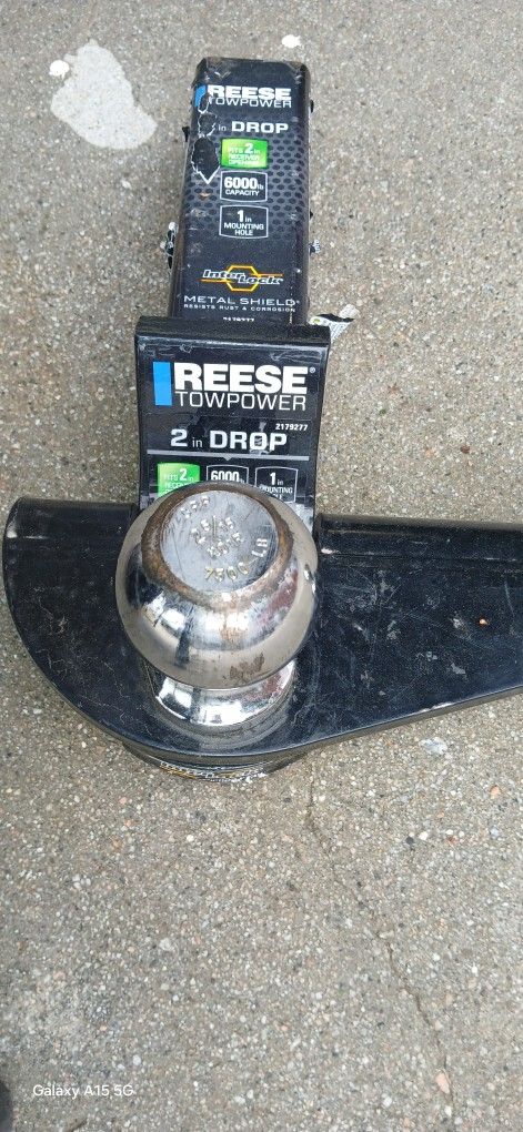 Trailer Hitch Made By Reese 2.5/16 Ball