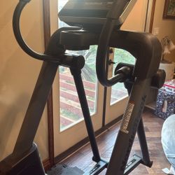 NordicTrack Freestride Trainer FS14i