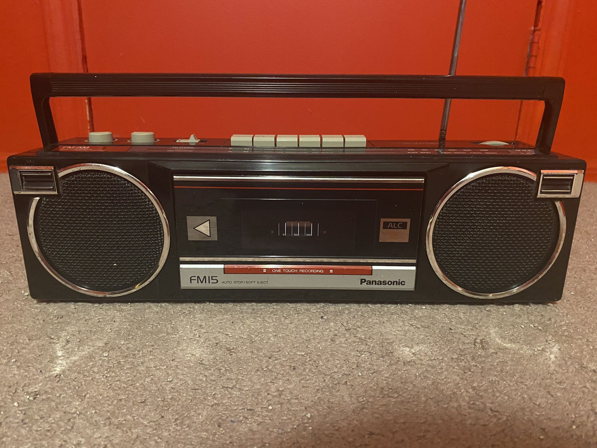 Vintage Panasonic Cassette Player AM FM Portable Radio Boombox RX-FM15 Tested