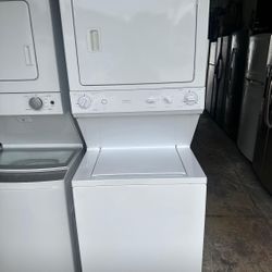 GE White Stackable Washer And Dryer 27” Wide Heavy Duty Capacity Like New Condition Plus 3 Months Warranty. Delivery Service Available 
