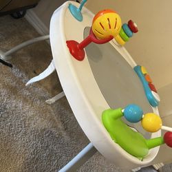 Baby bouncer 