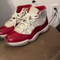 Jordan 11 Cherry