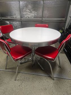 Retro 5 Peice (1) Round Table and (4) Red Chairs