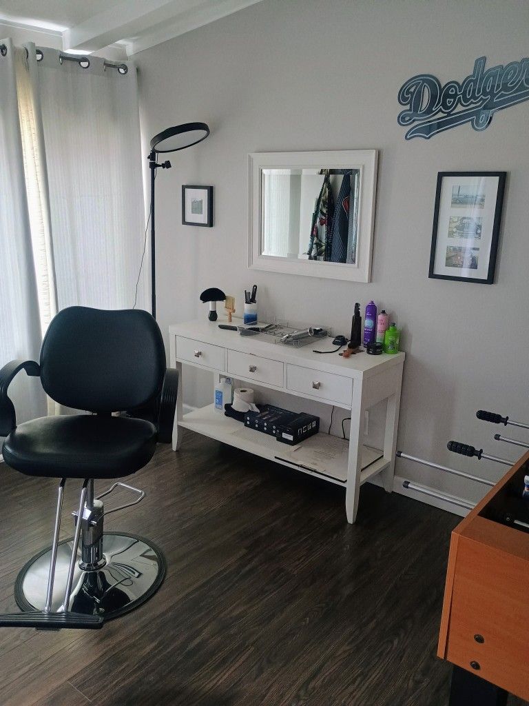 Barber Chair