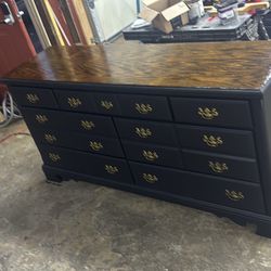 7 Drawer Dresser 