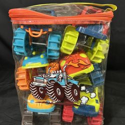 Battat Mini Monster Trucks 