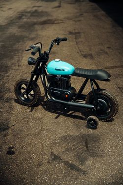 ELECTRIC MOTORCYCLE