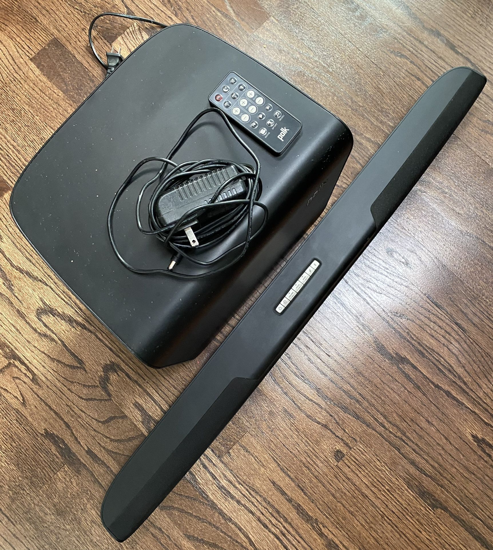 Polk Audio Soundbar + Subwoofer