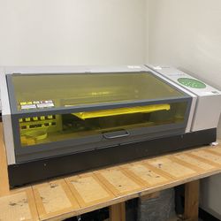 Lef-20 Roland Versa UV Bench top Printer