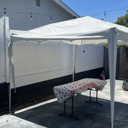 10x10 Pop Up Tent