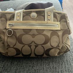 Very Cute Coach Purse