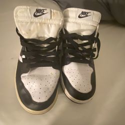 Nike Panda Dunks – Size 9.5 Used / Needs Cleaning
