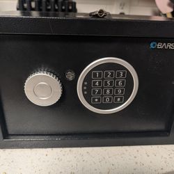 Key And Code Entry Safe