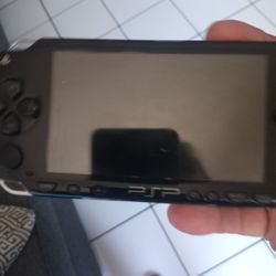 PSp Para Partes Esta Quebrado La Pantalla  Prende 