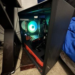 Gaming PC with accessories 