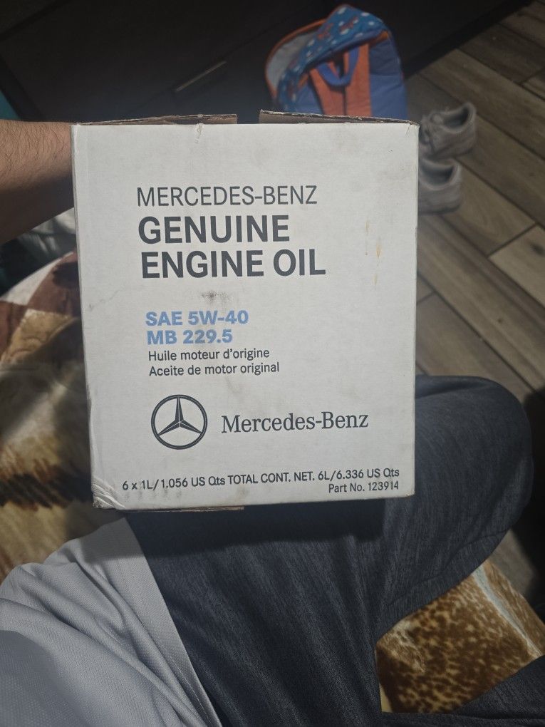 Mercedes ENGINE Oil