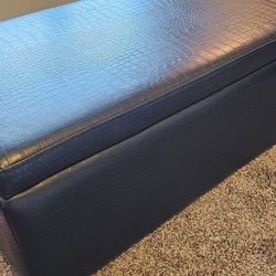 MUST GO! MAKE OFFER! Black PU LEATHER snake Skin Storage OTTOMAN 
