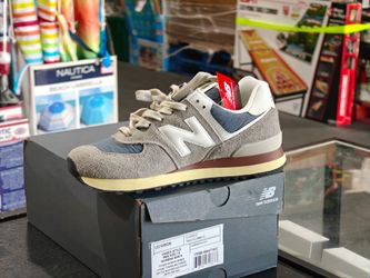 New Balance 574 Classic Sneaker Arid Stone Unisex