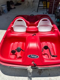 Pelícan pedal Boat