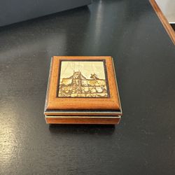 VTG Wood italian Jewelry Box