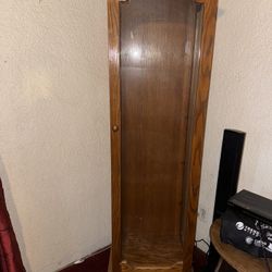 Cabinet With Glass Shelves 