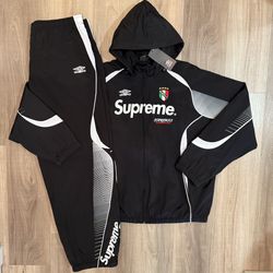 Supreme 