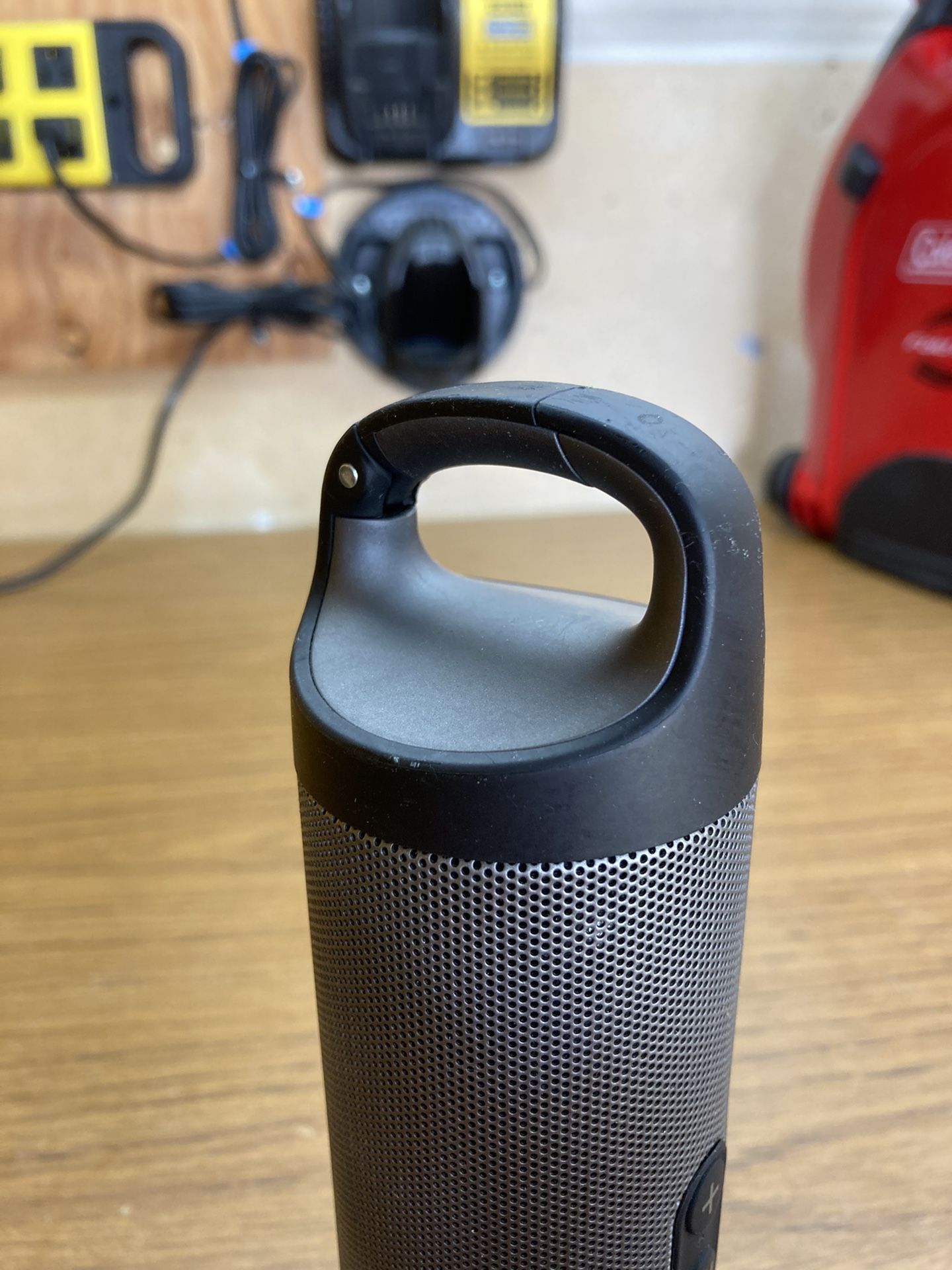 Reviews Hmdx Hmdx Dynamite Bluetooth Speaker Hmdx Dynamite