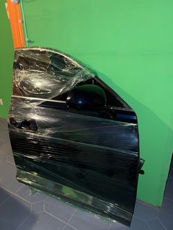 2025 GENESIS GV80 DOOR