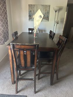 Dining Table $90 OBO