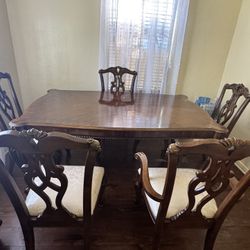 Dining Set 