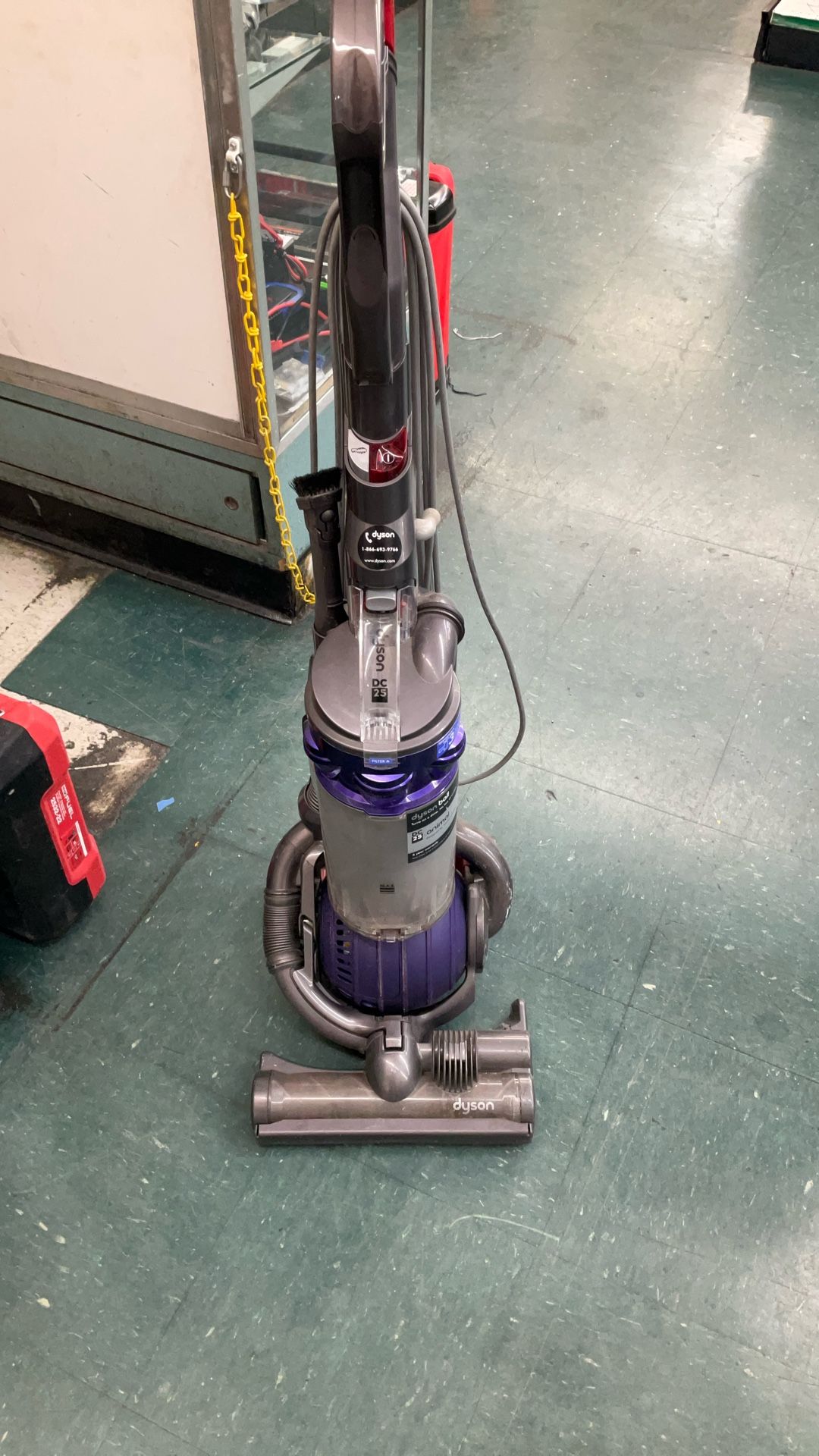 Dyson Vacuum 