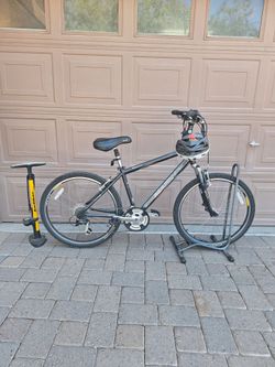 MARIN BIKE 26 INCH WITH ALL ACCESSORIES TAKE IT 50$