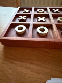 Threshold checkers board
