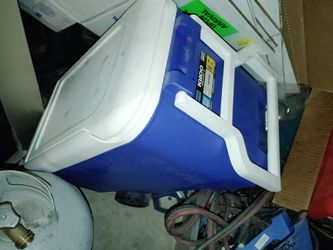 Igloo Wheeled Cooler