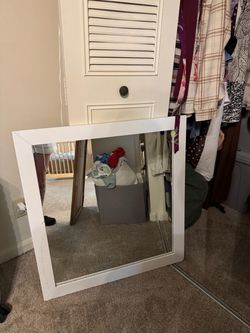 Square Mirror